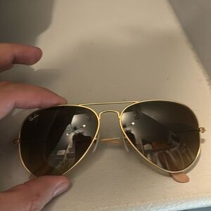 RayBans Aviator. Frame Mate Gold Lens Brown